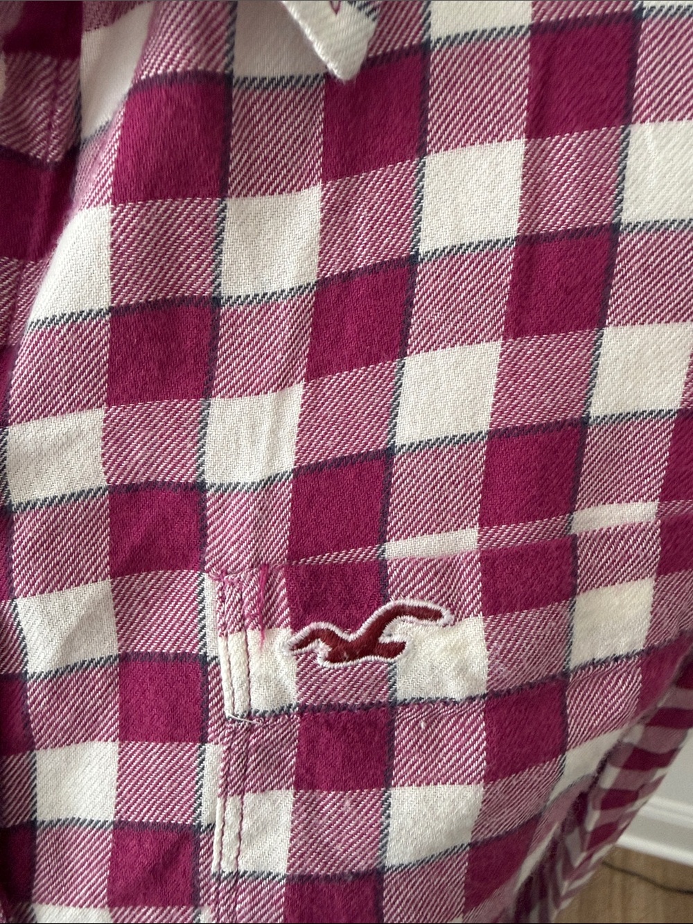 Hollister Women’s Soft Plaid Button-Up Shirt - Burgundy/White, Size XS - Picture 2 of 8